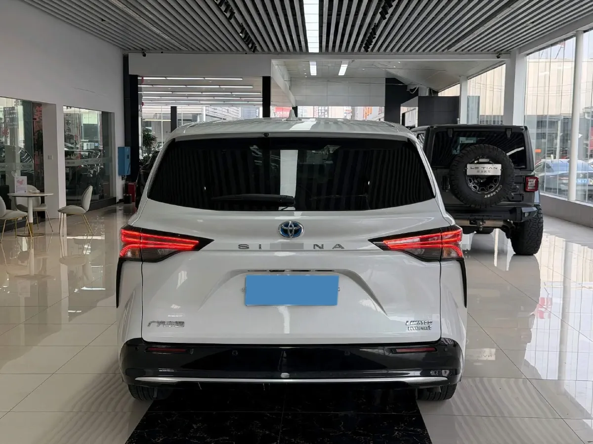 2021 Toyota Sienna 2.5L 192HP L4 E-CVT Hybrid,autocango,china used car exporter,china ev exporter,chinese used car exporter,chinese used ev exporter