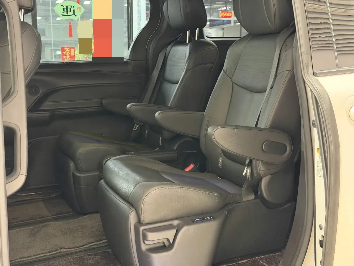2021 Toyota Sienna 2.5L 192HP L4 E-CVT Hybrid,autocango,china used car exporter,china ev exporter,chinese used car exporter,chinese used ev exporter