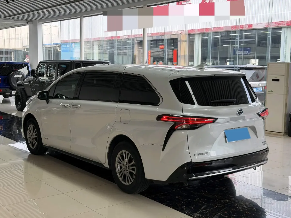 2021 Toyota Sienna 2.5L 192HP L4 E-CVT Hybrid,autocango,china used car exporter,china ev exporter,chinese used car exporter,chinese used ev exporter