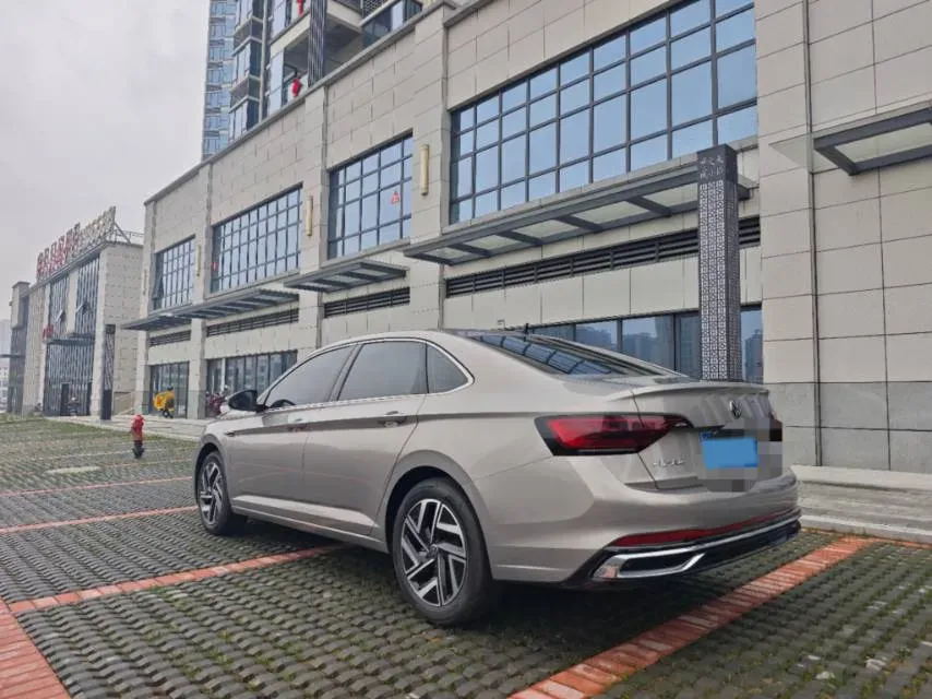 2023 Volkswagen Sagitar 1.5T 160HP L4 7DCT,autocango,china used car exporter,china ev exporter,chinese used car exporter,chinese used ev exporter