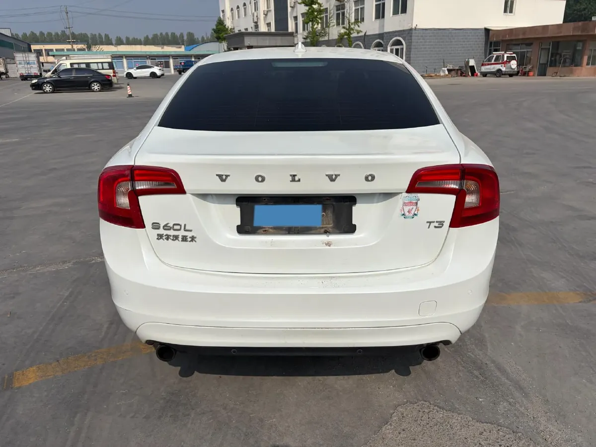2018 Volvo S60 1.5T 152HP L4 6AT,autocango,china used car exporter,china ev exporter,chinese used car exporter,chinese used ev exporter