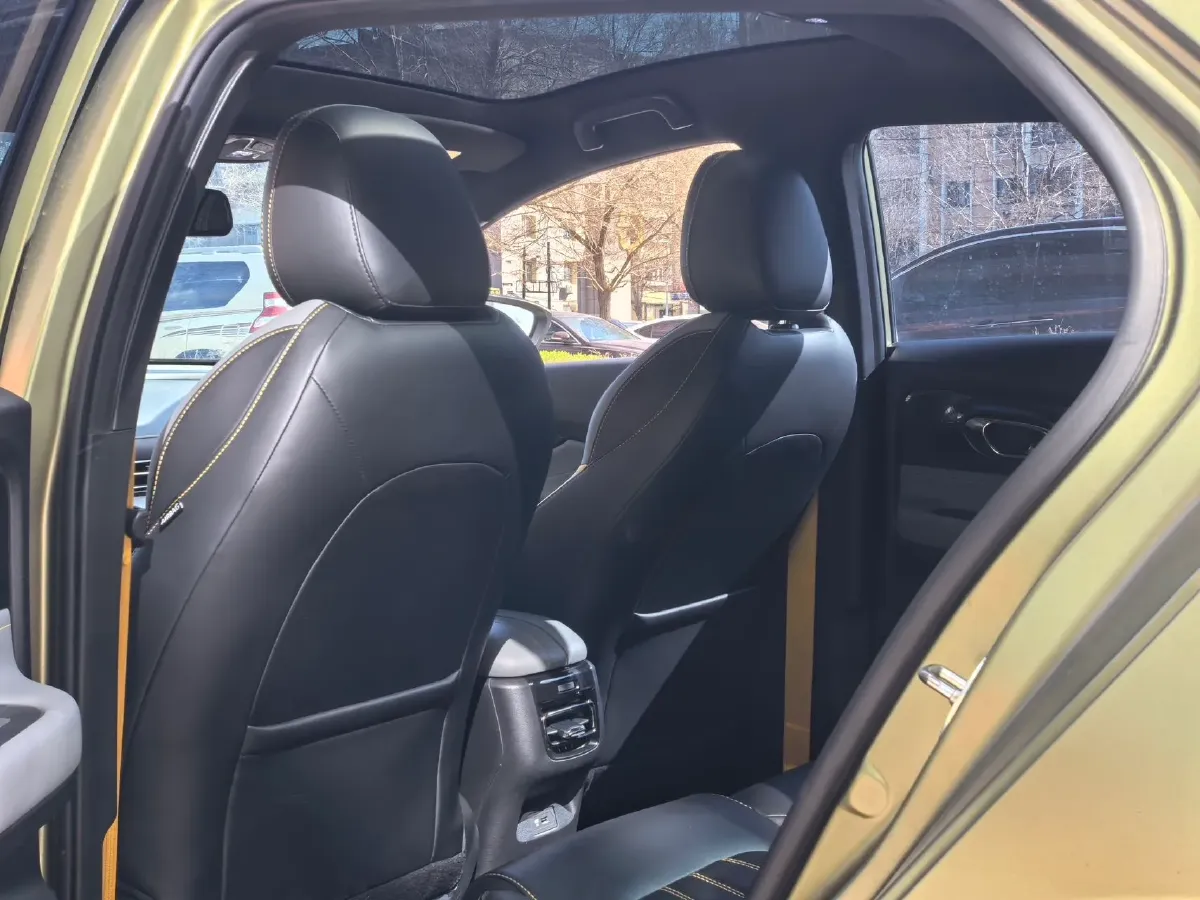 2022 GAC Trumpchi Empow 1.5T 177HP L4 7DCT,autocango,china used car exporter,china ev exporter,chinese used car exporter,chinese used ev exporter