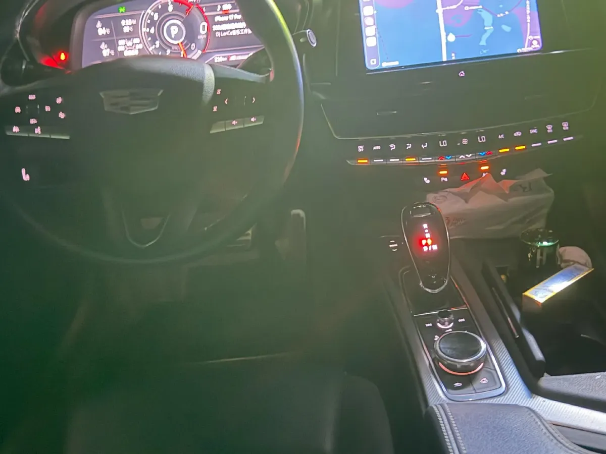 2022 Cadillac CT5 2.0T 237HP L4 10AT,autocango,china used car exporter,china ev exporter,chinese used car exporter,chinese used ev exporter