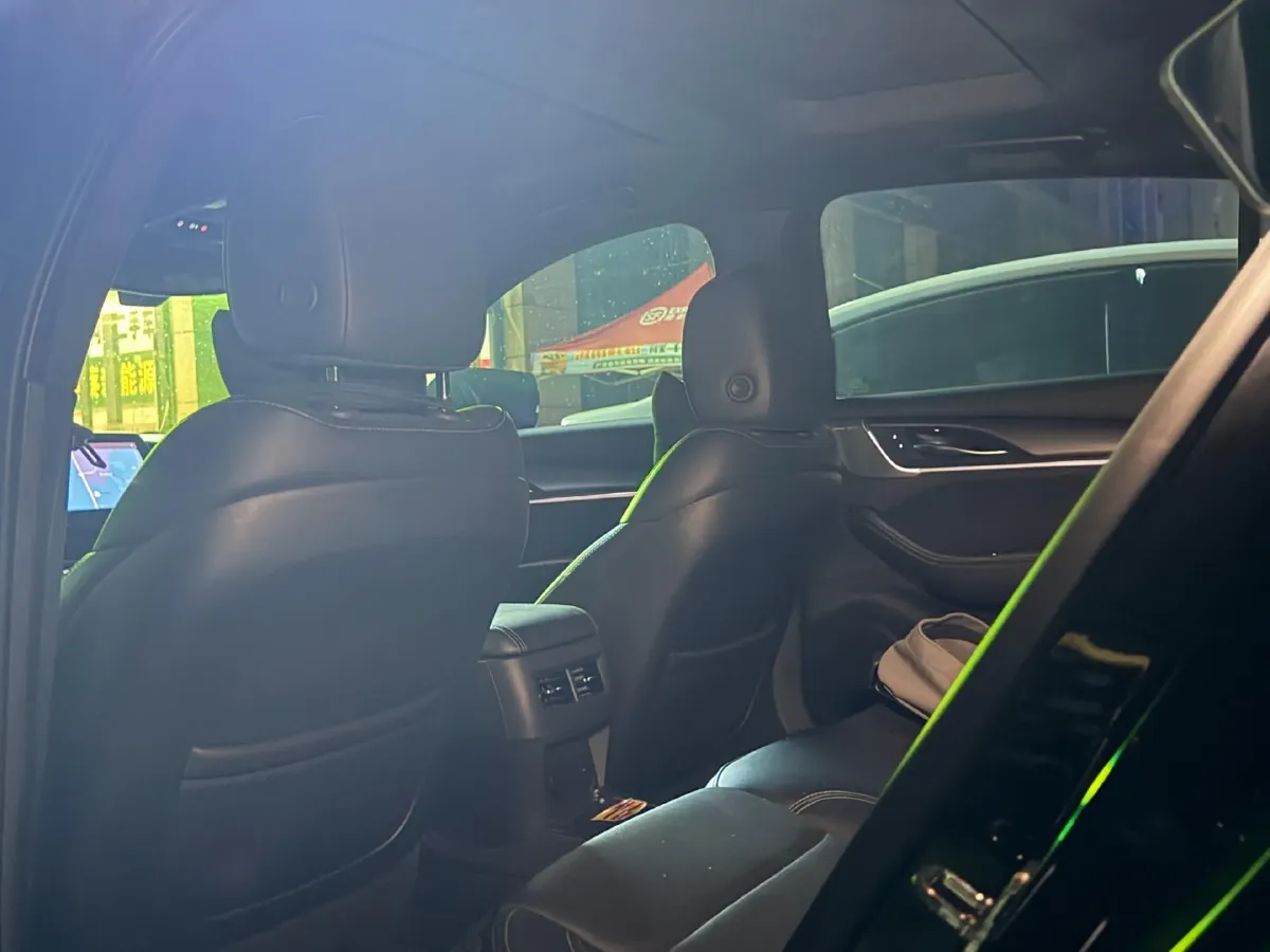 2022 Cadillac CT5 2.0T 237HP L4 10AT,autocango,china used car exporter,china ev exporter,chinese used car exporter,chinese used ev exporter