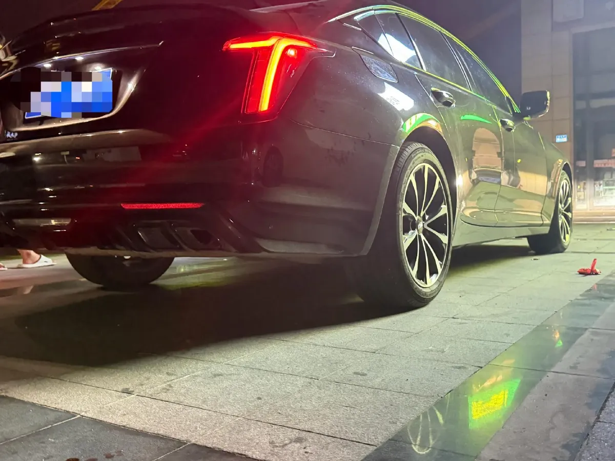 2022 Cadillac CT5 2.0T 237HP L4 10AT,autocango,china used car exporter,china ev exporter,chinese used car exporter,chinese used ev exporter