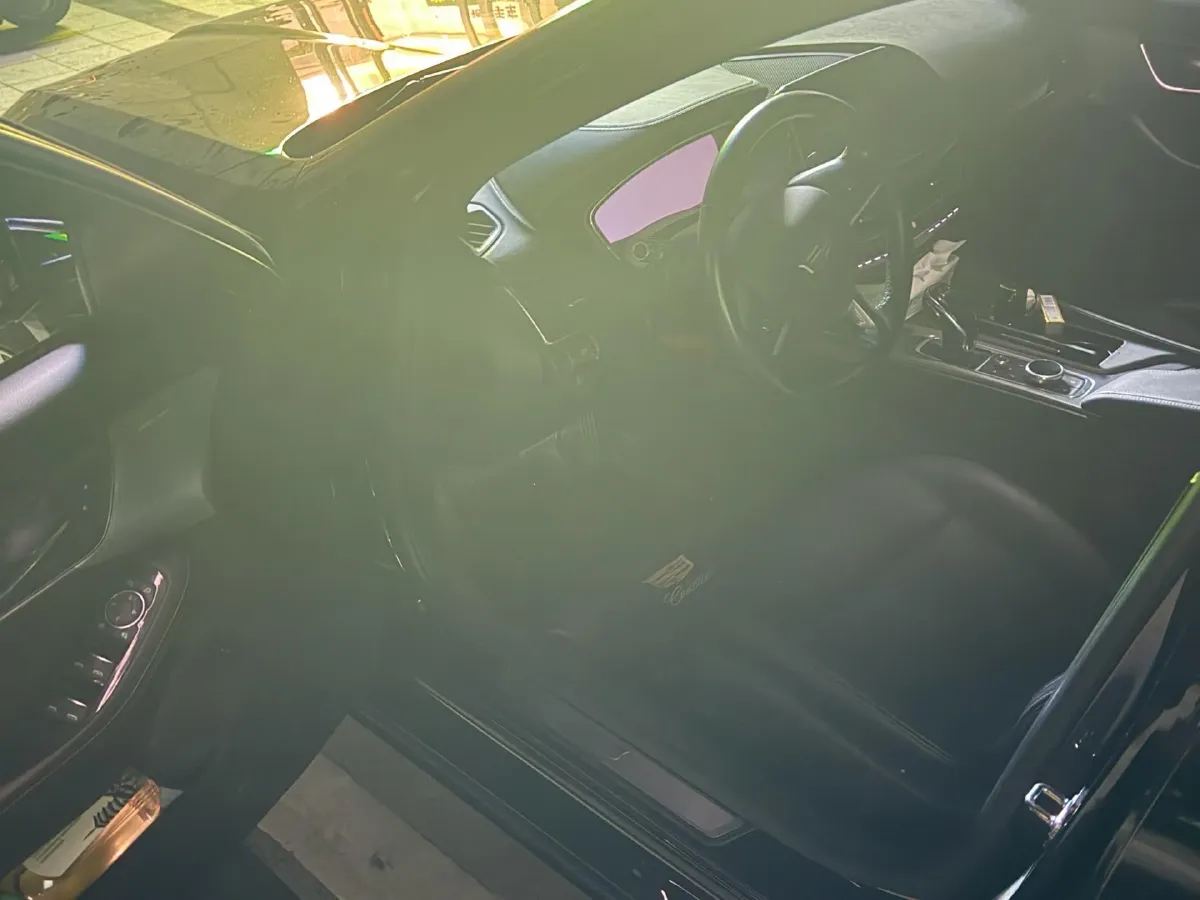 2022 Cadillac CT5 2.0T 237HP L4 10AT,autocango,china used car exporter,china ev exporter,chinese used car exporter,chinese used ev exporter