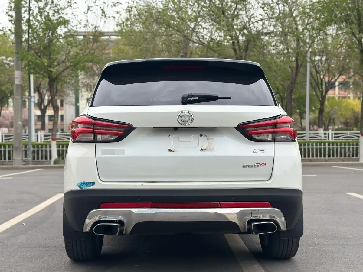 2018 Brilliance Auto V7 1.6T 204HP L4 7DCT,autocango,china used car exporter,china ev exporter,chinese used car exporter,chinese used ev exporter