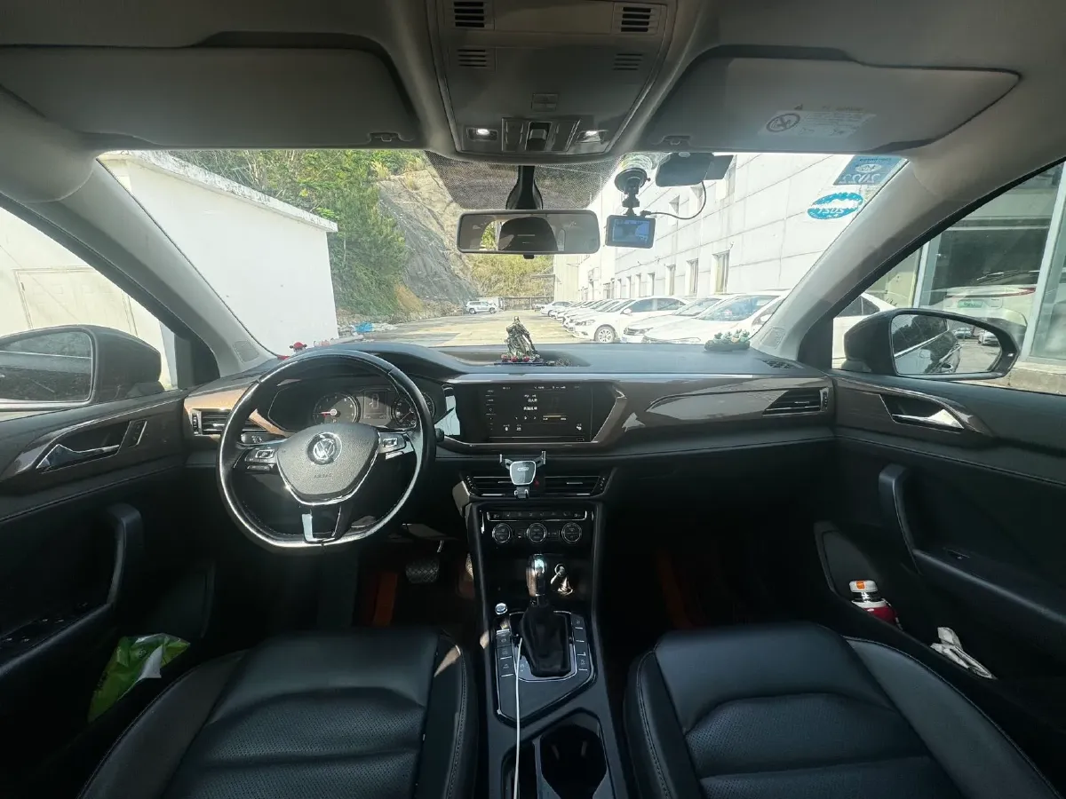 2021 Volkswagen Tharu 1.4T 150HP L4 7DCT,autocango,china used car exporter,china ev exporter,chinese used car exporter,chinese used ev exporter