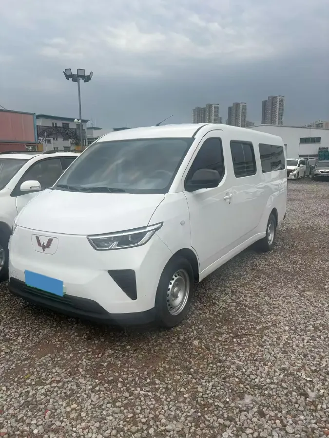 2024 WuLing YangGuang BEV 41.9KWH,autocango,china used car exporter,china ev exporter,chinese used car exporter,chinese used ev exporter