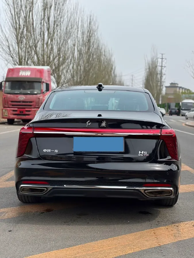 2023 HongQi H5 1.5T 169HP L4 7DCT,autocango,china used car exporter,china ev exporter,chinese used car exporter,chinese used ev exporter