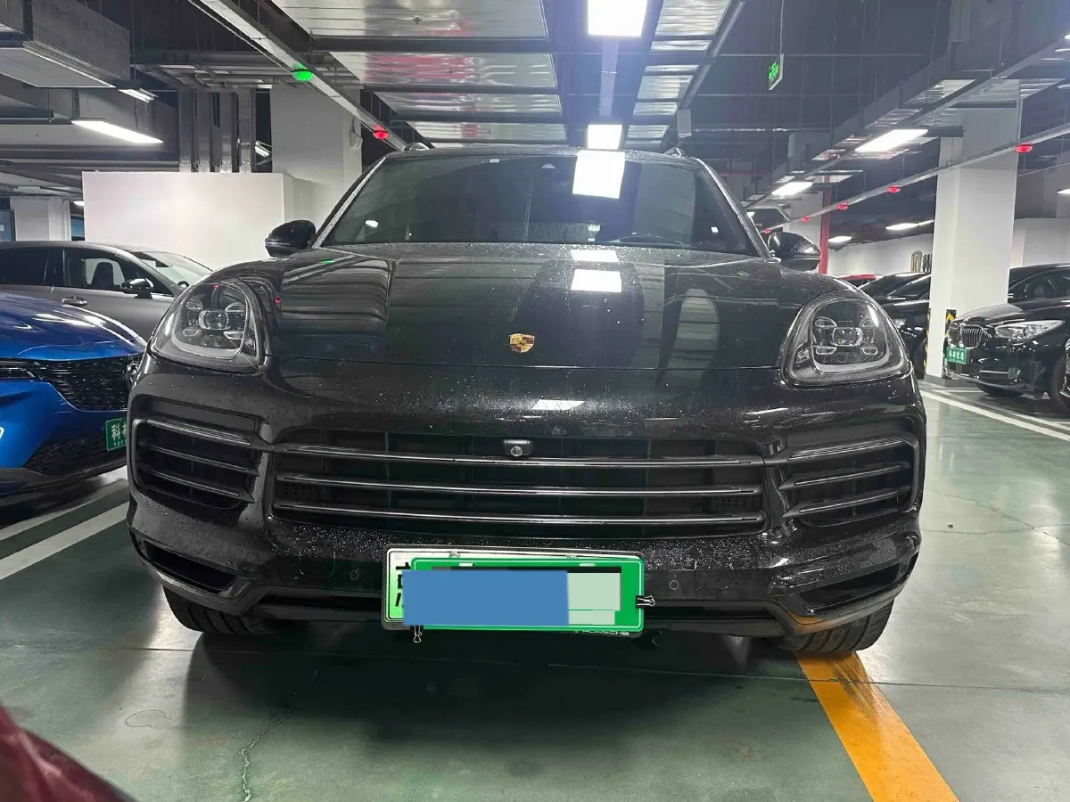 2023 Porsche Cayenne 2.0T 252HP L4 8AT PHEV 17.9KWH,autocango,china used car exporter,china ev exporter,chinese used car exporter,chinese used ev exporter