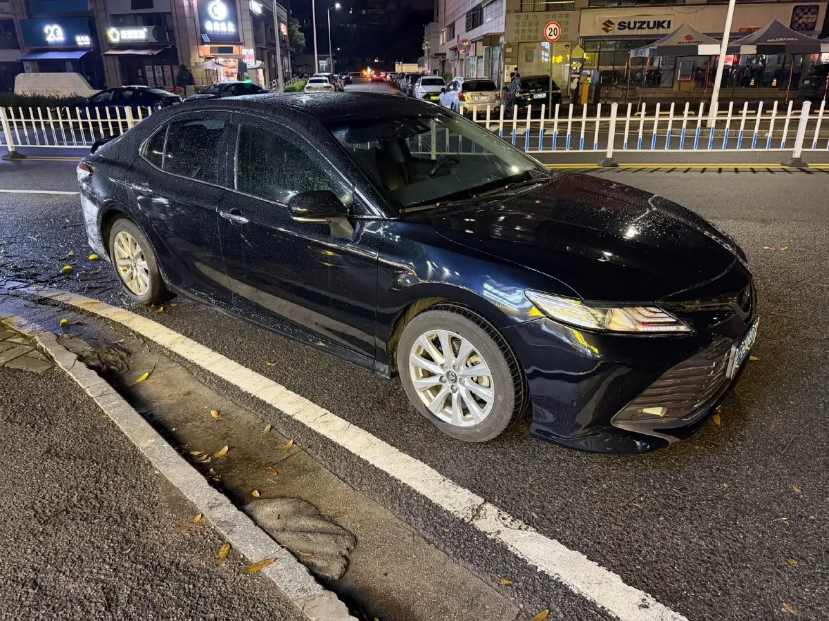 2019 Toyota Camry 2.0L 178HP L4 CVT,autocango,china used car exporter,china ev exporter,chinese used car exporter,chinese used ev exporter