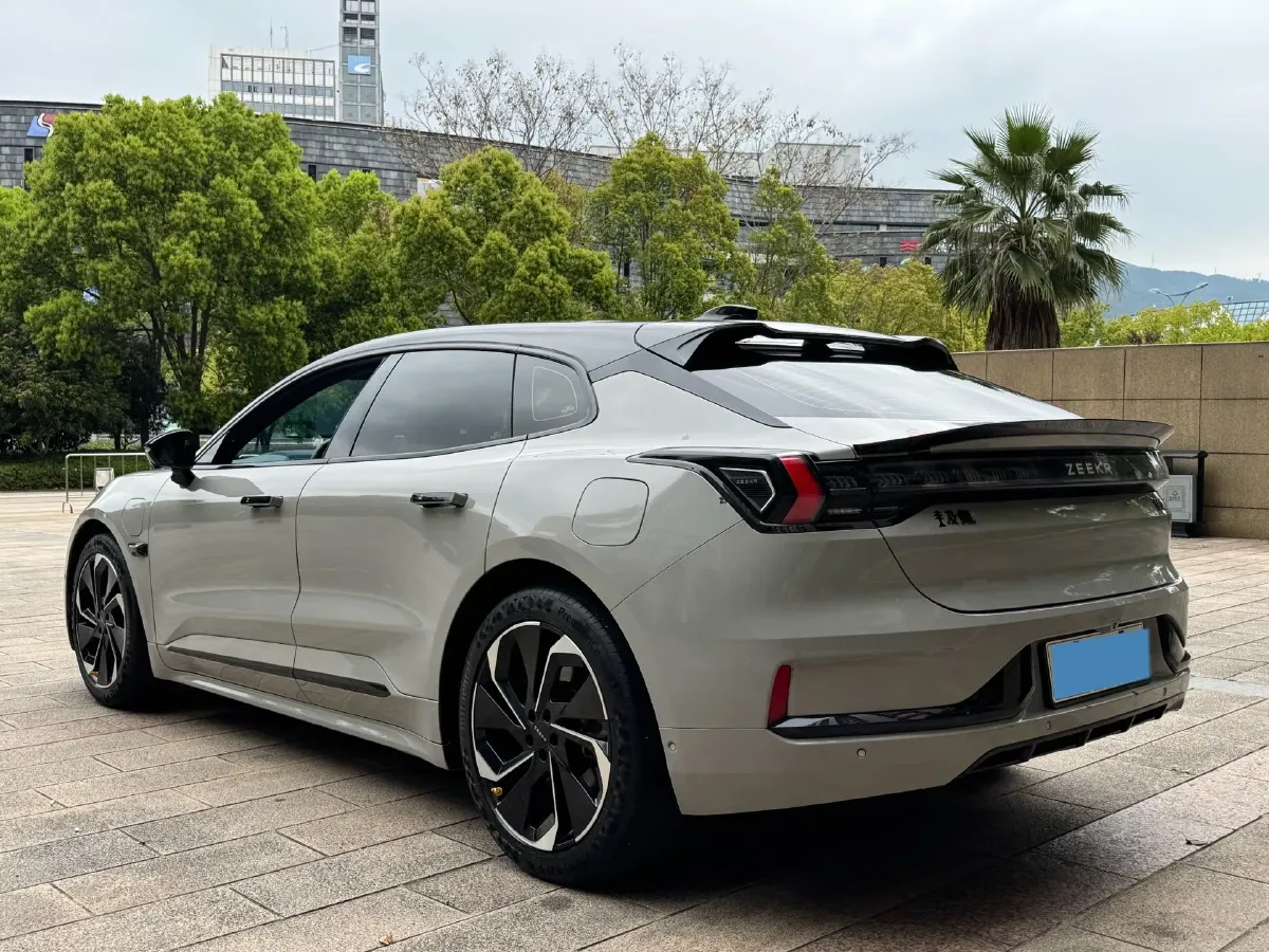 2022 Zeekr 001 BEV 86KWH,autocango,china used car exporter,china ev exporter,chinese used car exporter,chinese used ev exporter