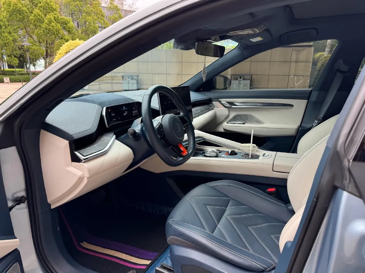 2022 Zeekr 001 BEV 86KWH,autocango,china used car exporter,china ev exporter,chinese used car exporter,chinese used ev exporter