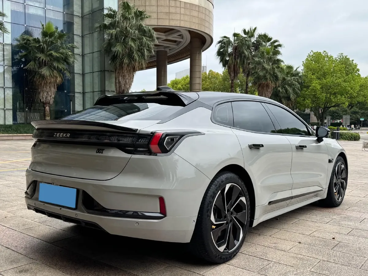 2022 Zeekr 001 BEV 86KWH,autocango,china used car exporter,china ev exporter,chinese used car exporter,chinese used ev exporter