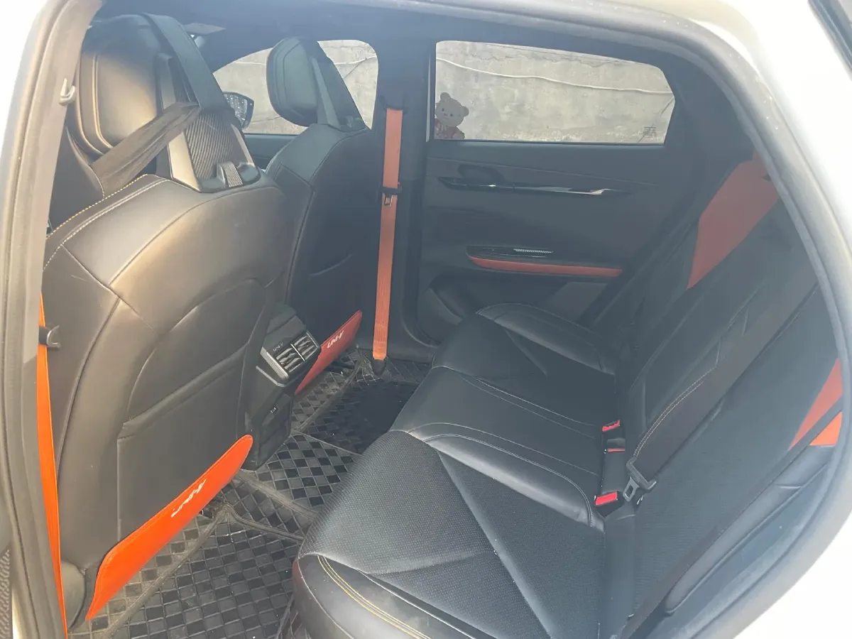 2022 ChangAn UNI-V 1.5T 188HP L4 7DCT,autocango,china used car exporter,china ev exporter,chinese used car exporter,chinese used ev exporter