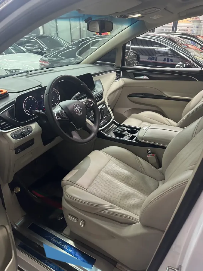 2022 Buick GL8 2.0T 237HP L4 9AT,autocango,china used car exporter,china ev exporter,chinese used car exporter,chinese used ev exporter
