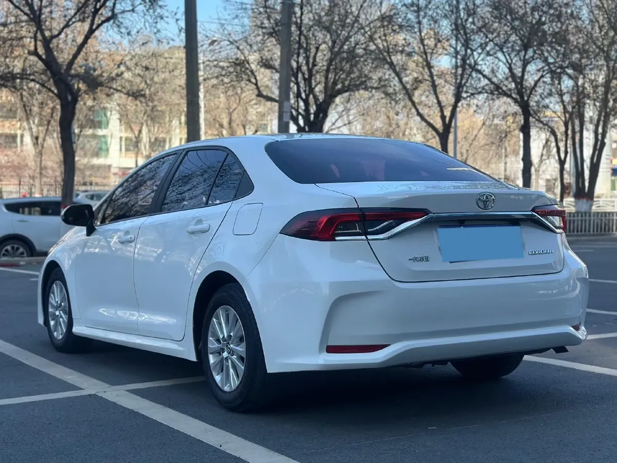 2021 Toyota Corolla 1.2T 116HP L4 CVT,autocango,china used car exporter,china ev exporter,chinese used car exporter,chinese used ev exporter