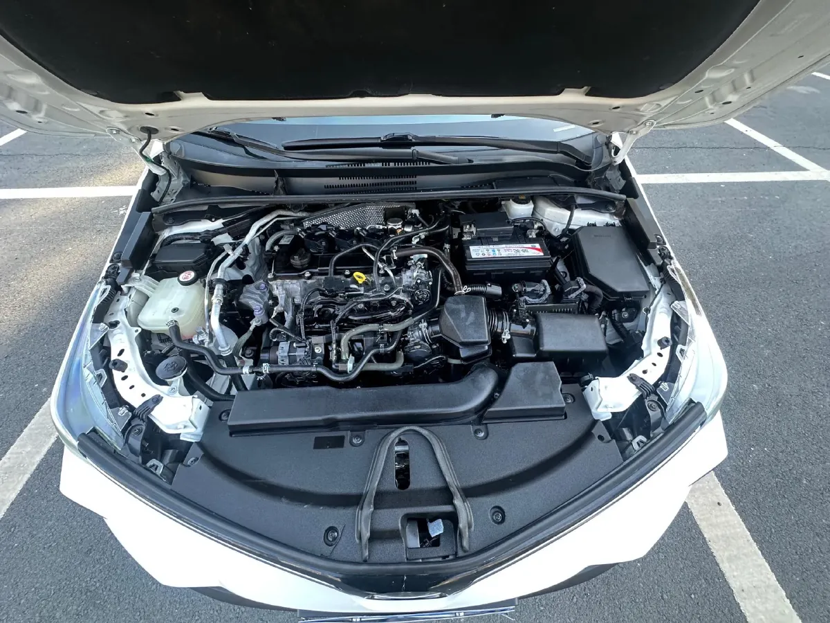 2021 Toyota Corolla 1.2T 116HP L4 CVT,autocango,china used car exporter,china ev exporter,chinese used car exporter,chinese used ev exporter