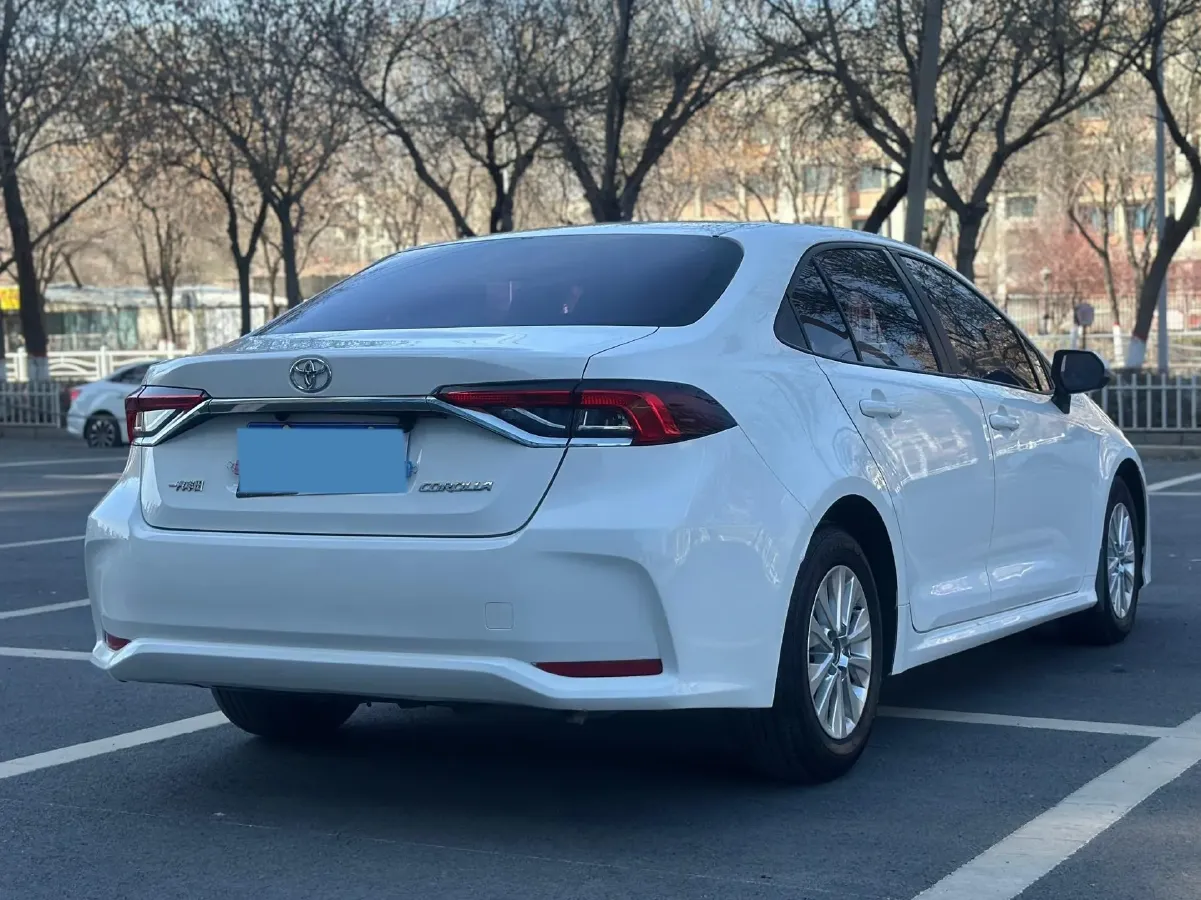 2021 Toyota Corolla 1.2T 116HP L4 CVT,autocango,china used car exporter,china ev exporter,chinese used car exporter,chinese used ev exporter