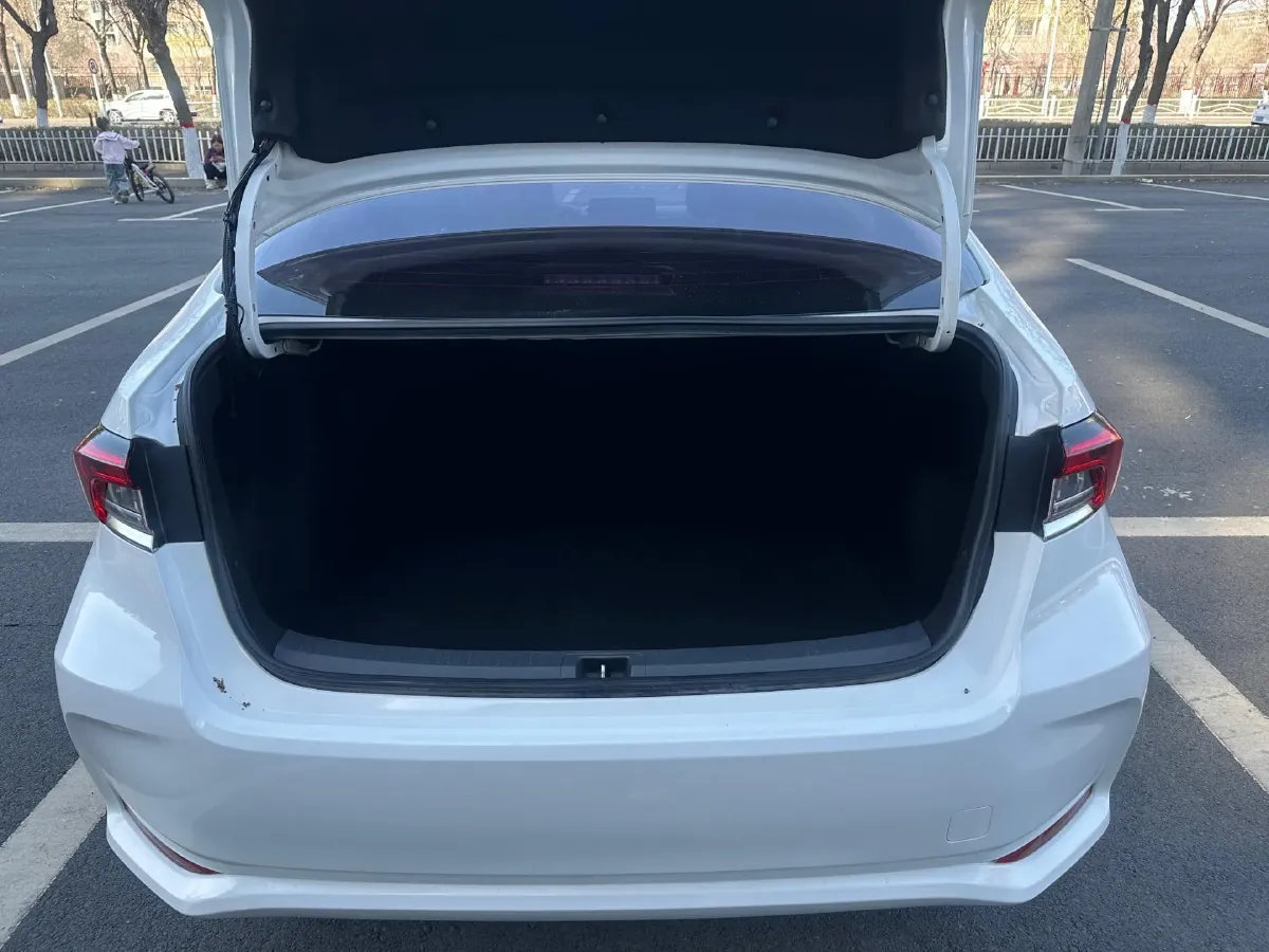 2021 Toyota Corolla 1.2T 116HP L4 CVT,autocango,china used car exporter,china ev exporter,chinese used car exporter,chinese used ev exporter