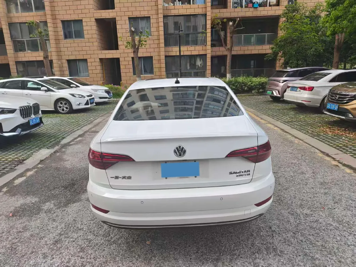 2022 Volkswagen Sagitar 1.4T 150HP L4 7DCT,autocango,china used car exporter,china ev exporter,chinese used car exporter,chinese used ev exporter