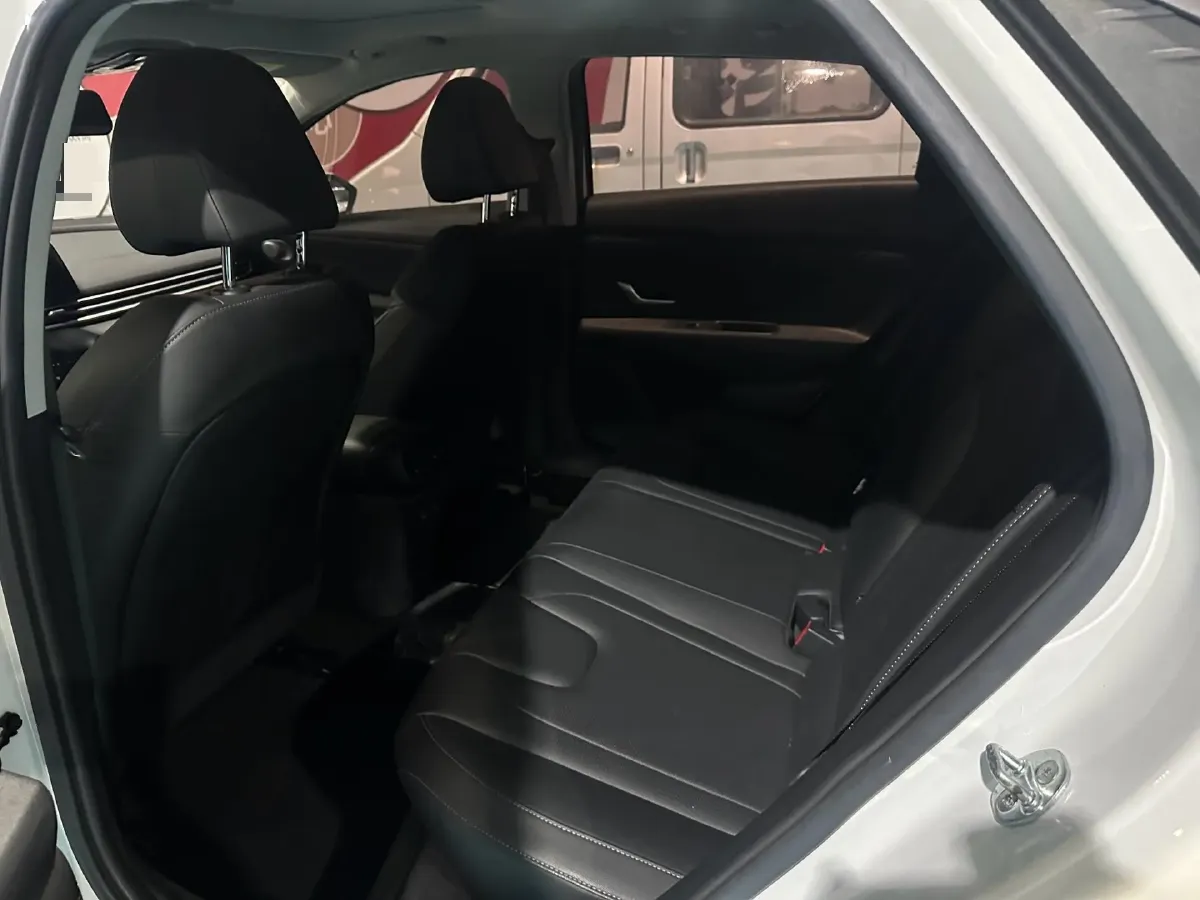 2022 Hyundai Elantra 1.5L 115HP L4 CVT,autocango,china used car exporter,china ev exporter,chinese used car exporter,chinese used ev exporter