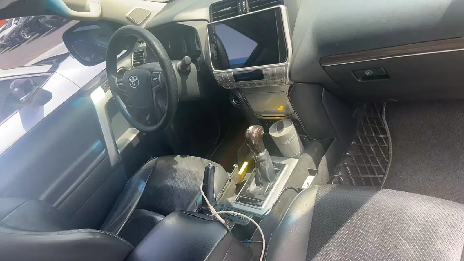 2018 Toyota Land Cruiser Prado 3.5L 280HP V6 6AT,autocango,china used car exporter,china ev exporter,chinese used car exporter,chinese used ev exporter