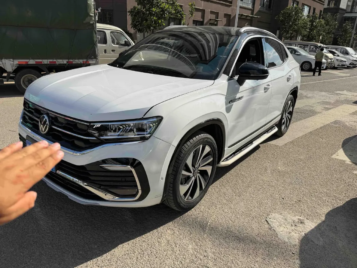 2020 Volkswagen Tayron X 2.0T 220HP L4 7DCT,autocango,china used car exporter,china ev exporter,chinese used car exporter,chinese used ev exporter