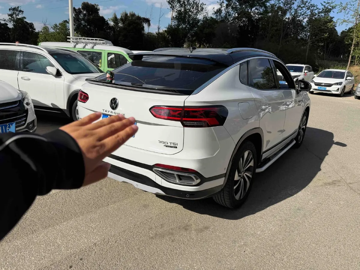 2020 Volkswagen Tayron X 2.0T 220HP L4 7DCT,autocango,china used car exporter,china ev exporter,chinese used car exporter,chinese used ev exporter