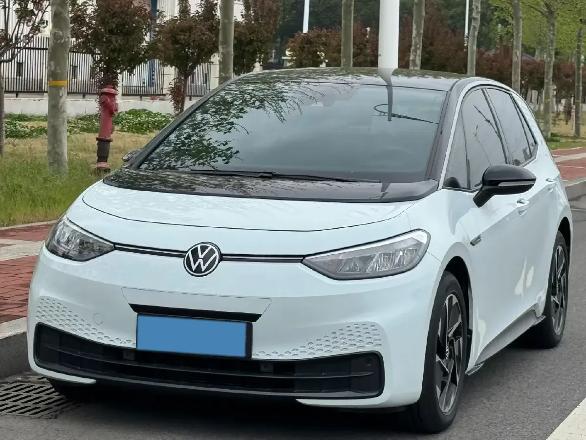 2023 Volkswagen Golf 1.4T 150HP L4 7DCT,autocango,china used car exporter,china ev exporter,chinese used car exporter,chinese used ev exporter