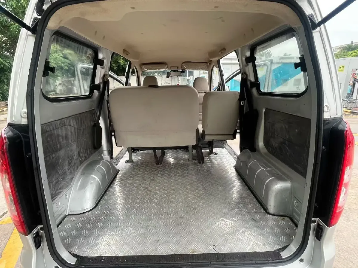 2019 WuLing HongGuang V 1.5L 99HP L4 6MT,autocango,china used car exporter,china ev exporter,chinese used car exporter,chinese used ev exporter