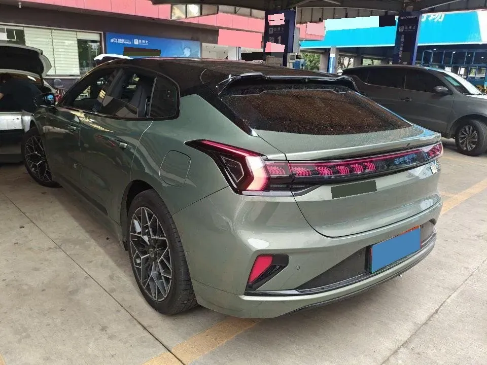 2024 Zeekr 001 BEV 100KWH,autocango,china used car exporter,china ev exporter,chinese used car exporter,chinese used ev exporter