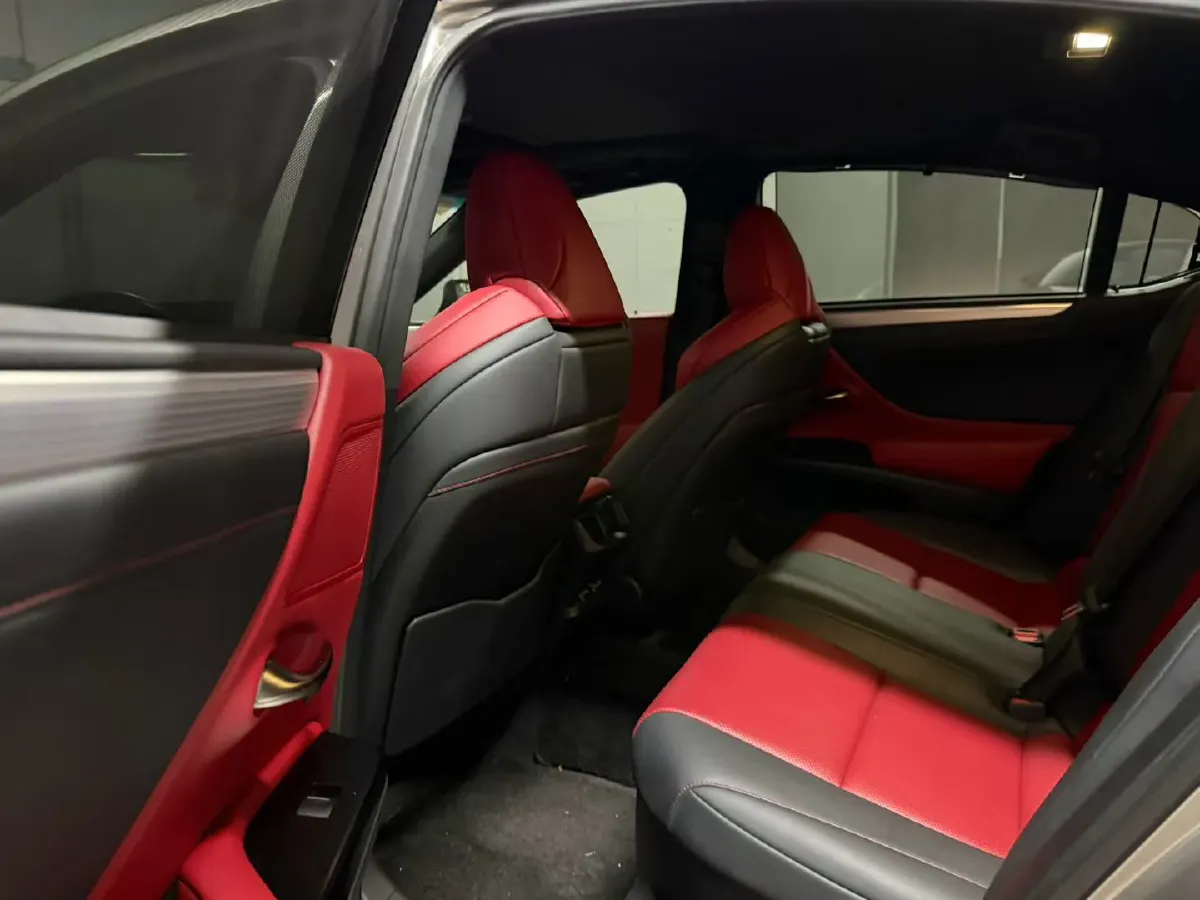 2021 Lexus ES 2.5L 178HP L4 E-CVT Hybrid,autocango,china used car exporter,china ev exporter,chinese used car exporter,chinese used ev exporter