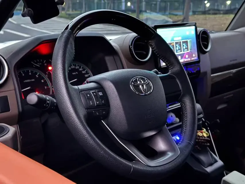 2020 Chevrolet Monza 1.0T 125HP L3 6MT,autocango,china used car exporter,china ev exporter,chinese used car exporter,chinese used ev exporter