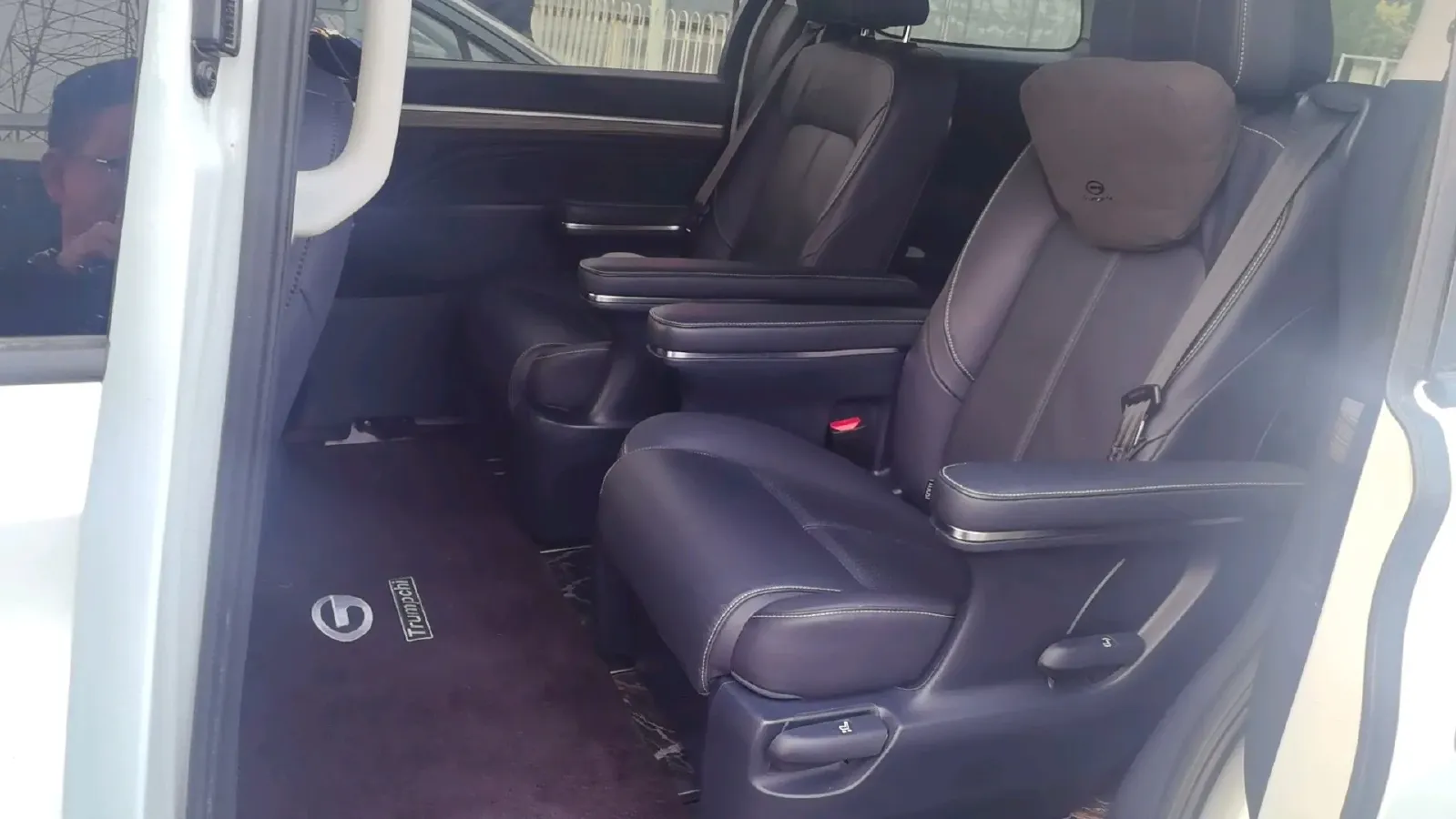 2023 GAC Trumpchi M8 2.0T 252HP L4 8AT,autocango,china used car exporter,china ev exporter,chinese used car exporter,chinese used ev exporter