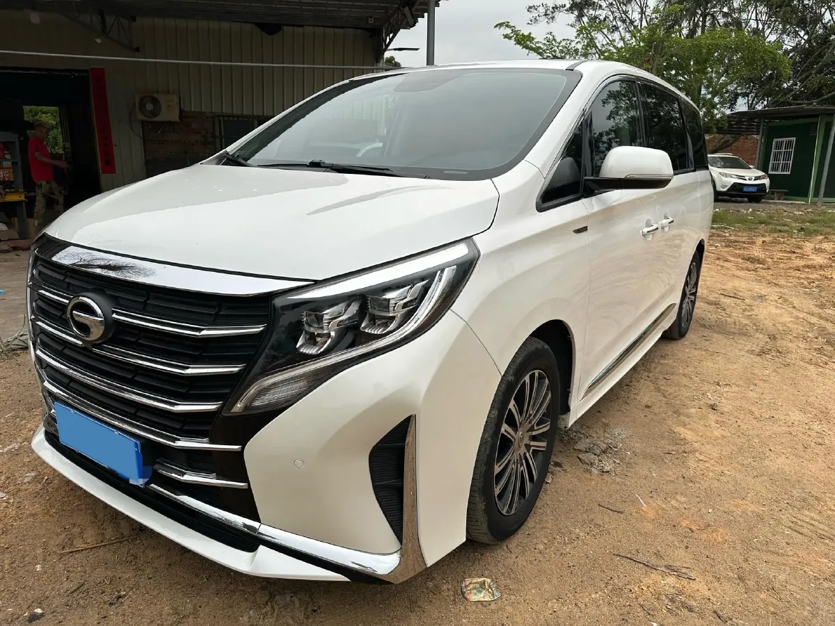 2021 GAC Trumpchi M8 2.0T 252HP L4 8AT,autocango,china used car exporter,china ev exporter,chinese used car exporter,chinese used ev exporter