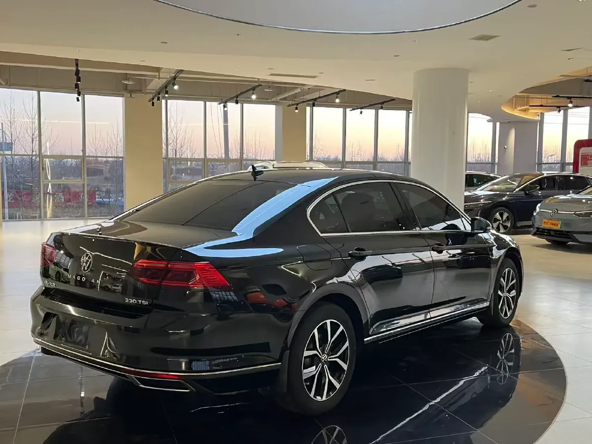 2020 Volkswagen Magotan 2.0T 186HP L4 7DCT,autocango,china used car exporter,china ev exporter,chinese used car exporter,chinese used ev exporter