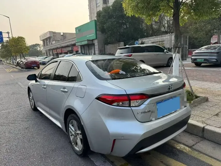 2022 Toyota Levin 1.8L 98HP L4 E-CVT Hybrid,autocango,china used car exporter,china ev exporter,chinese used car exporter,chinese used ev exporter