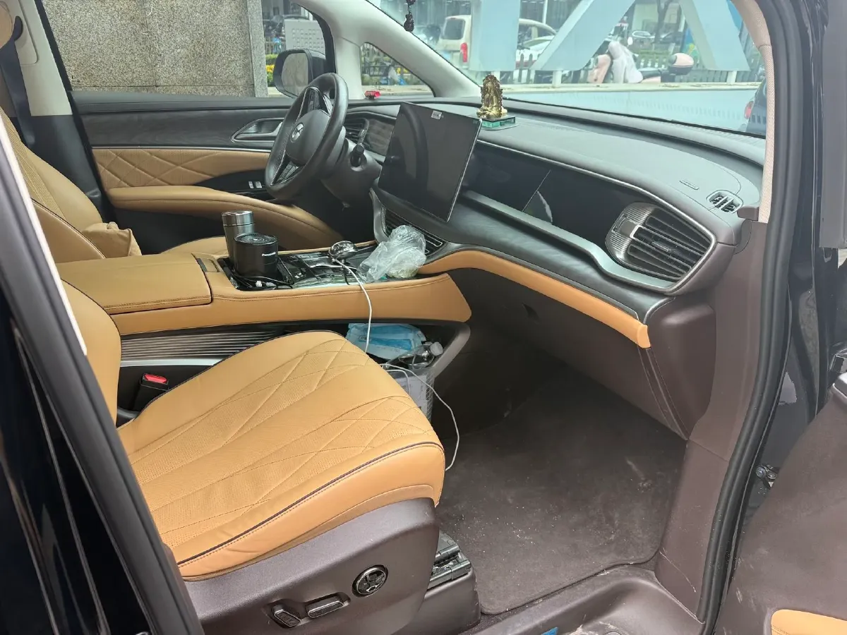 2024 Denza D9 1.5T 139HP L4 E-CVT PHEV 40KWH,autocango,china used car exporter,china ev exporter,chinese used car exporter,chinese used ev exporter