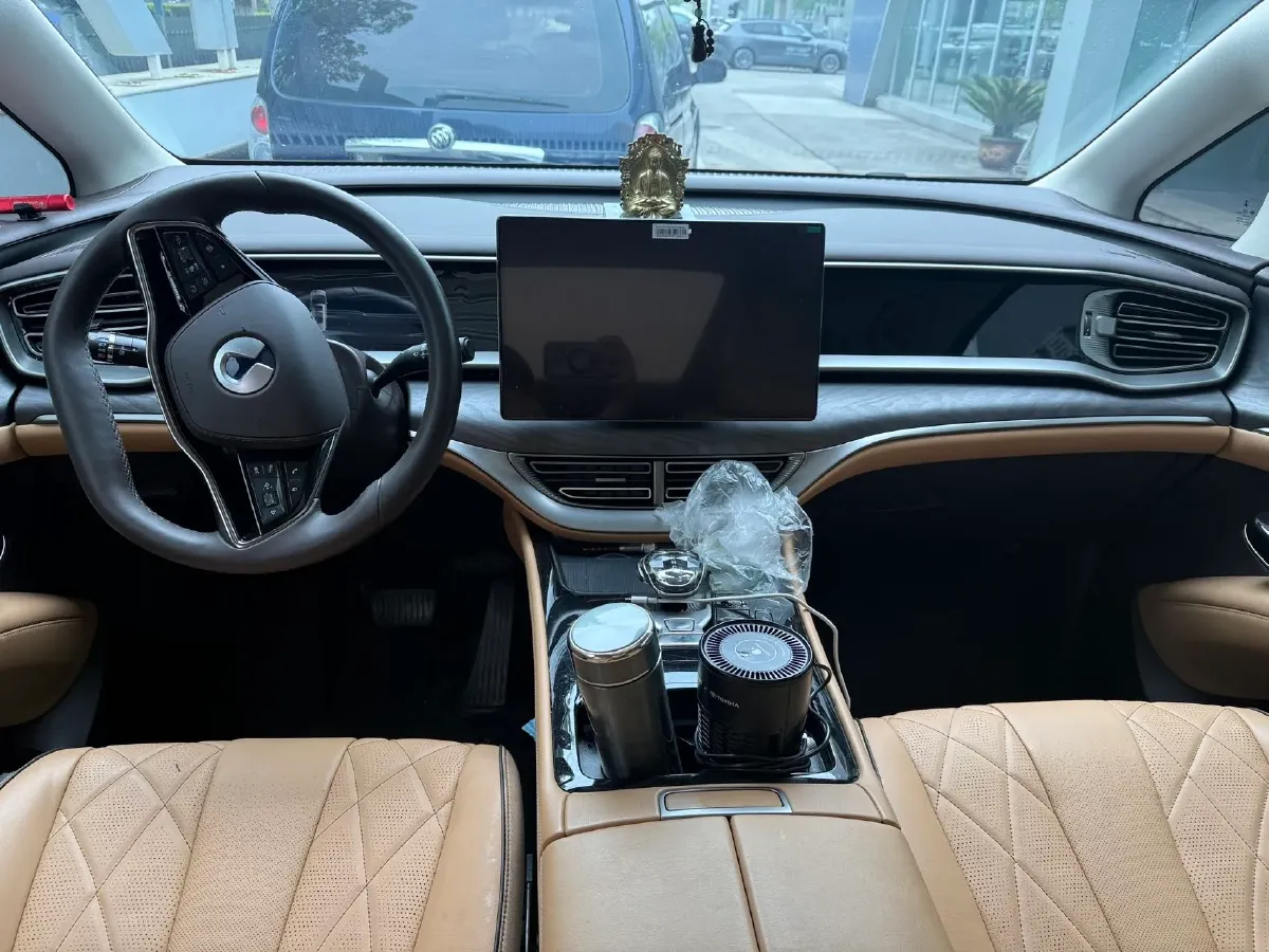 2024 Denza D9 1.5T 139HP L4 E-CVT PHEV 40KWH,autocango,china used car exporter,china ev exporter,chinese used car exporter,chinese used ev exporter