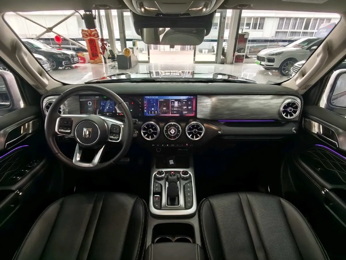 2023 Tank 300 2.0T 227HP L4 8AT,autocango,china used car exporter,china ev exporter,chinese used car exporter,chinese used ev exporter