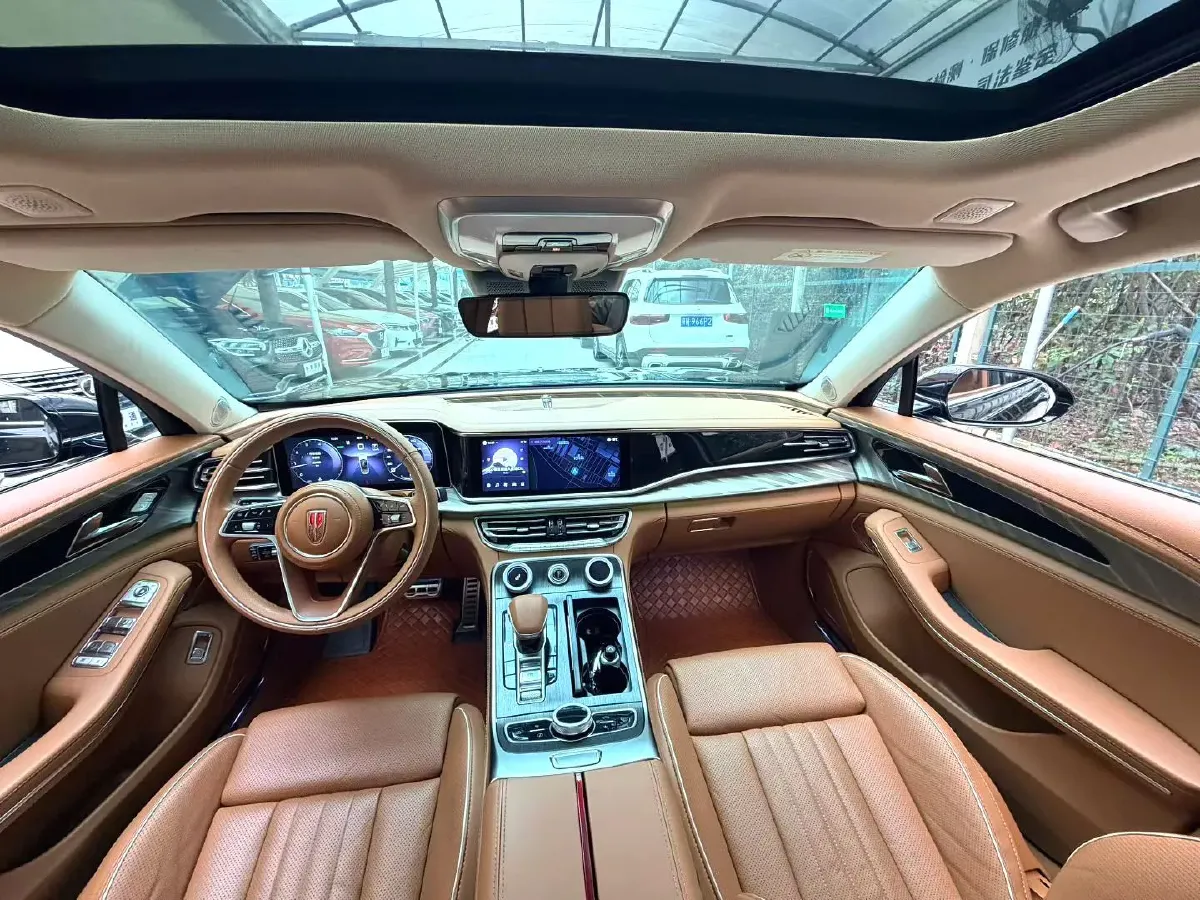 2023 HongQi H9 2.0T 252HP L4 7DCT,autocango,china used car exporter,china ev exporter,chinese used car exporter,chinese used ev exporter