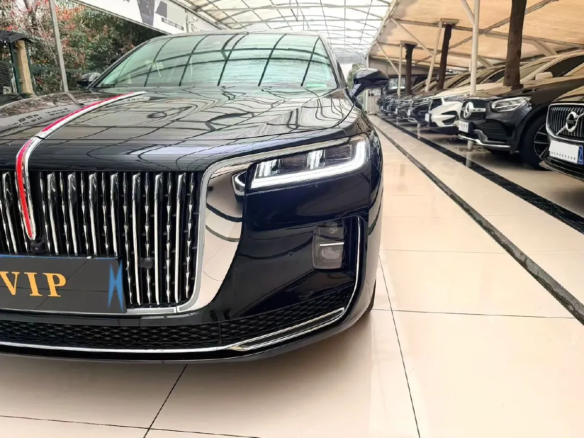 2023 HongQi H9 2.0T 252HP L4 7DCT,autocango,china used car exporter,china ev exporter,chinese used car exporter,chinese used ev exporter