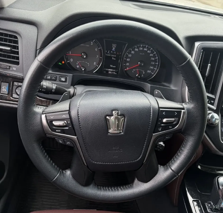 2018 Toyota Highlander 2.0T 220HP L4 6AT,autocango,china used car exporter,china ev exporter,chinese used car exporter,chinese used ev exporter