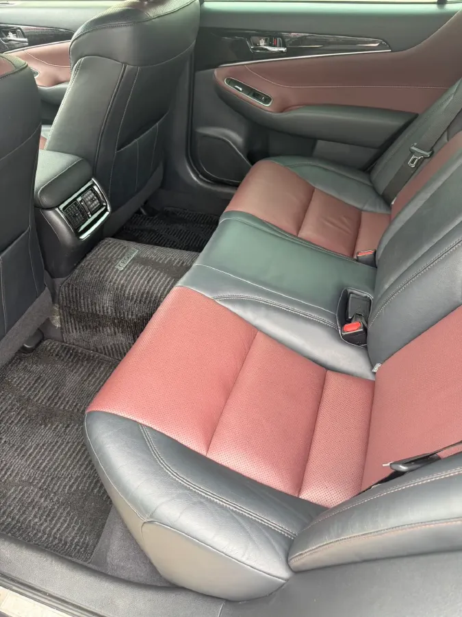 2018 Toyota Highlander 2.0T 220HP L4 6AT,autocango,china used car exporter,china ev exporter,chinese used car exporter,chinese used ev exporter