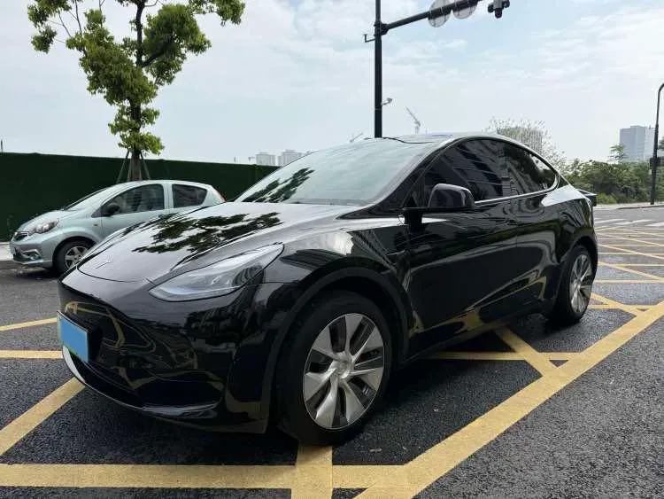 2022 Tesla Model Y BEV 60KWH,autocango,china used car exporter,china ev exporter,chinese used car exporter,chinese used ev exporter