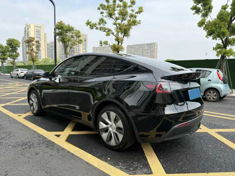 2022 Tesla Model Y BEV 60KWH,autocango,china used car exporter,china ev exporter,chinese used car exporter,chinese used ev exporter