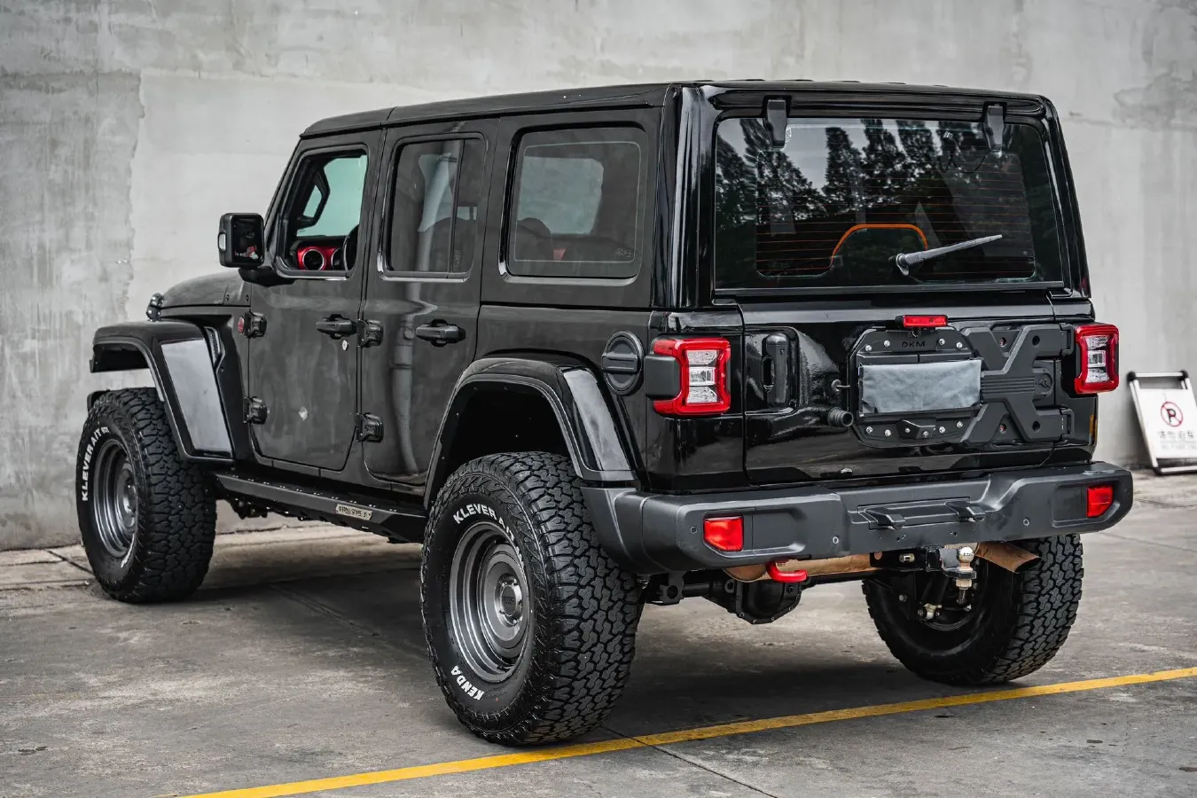 2021 Jeep Wrangler 2.0T 266HP L4 8AT,autocango,china used car exporter,china ev exporter,chinese used car exporter,chinese used ev exporter