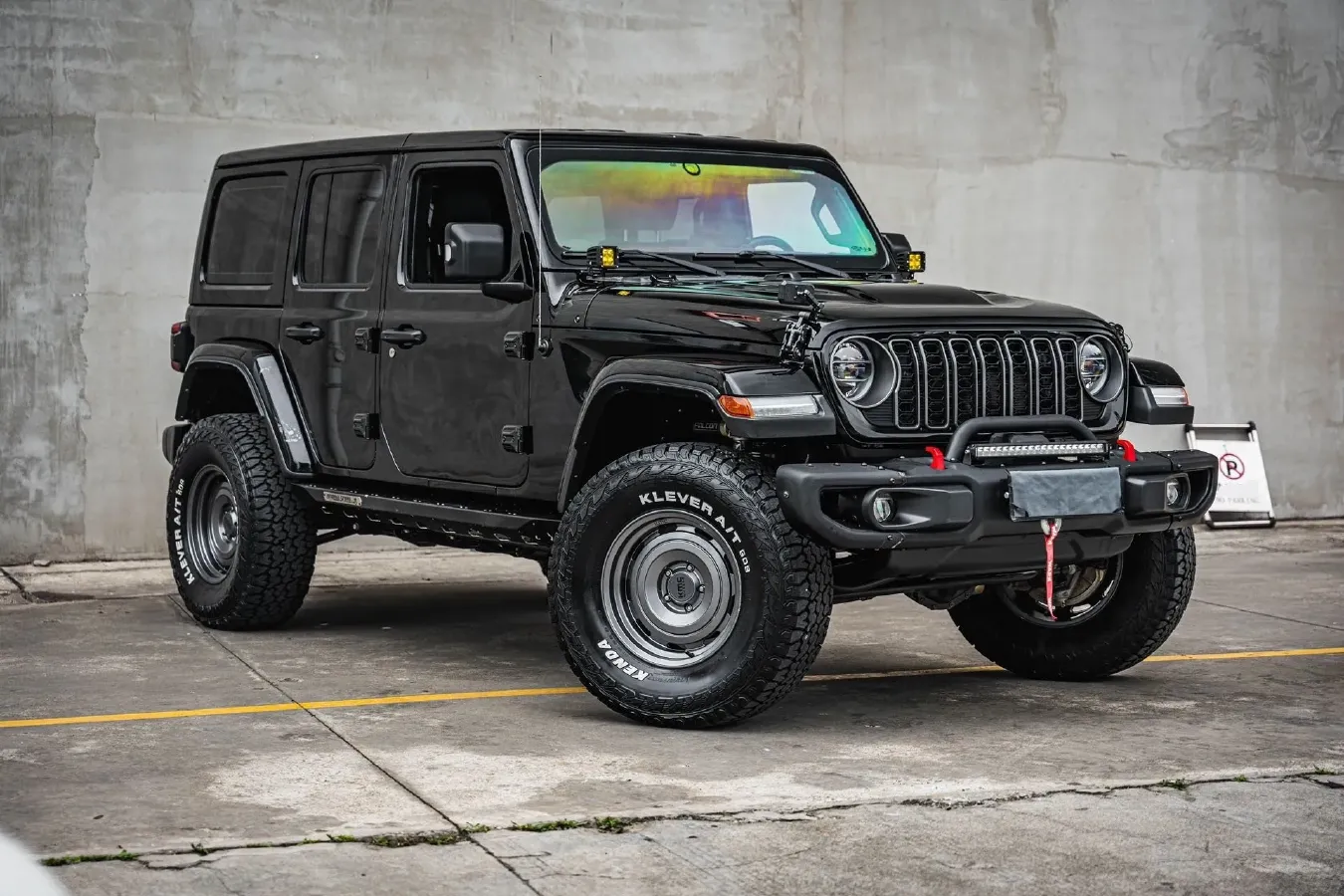 2021 Jeep Wrangler 2.0T 266HP L4 8AT,autocango,china used car exporter,china ev exporter,chinese used car exporter,chinese used ev exporter